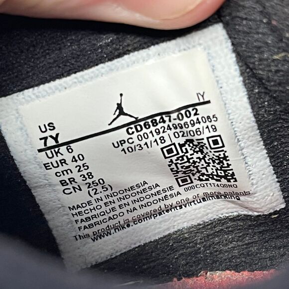 Nike Air Jordan 11 Low Retro Snakeskin Light Bone Women’s 8.5 (7Y) CD6847-002 - Picture 9 of 9